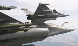 Fransa Yunanistan’a Destek Verdi Rusya’dan Sert Uyarı