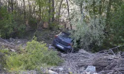 Trabzon Yolunda Korkutan Kaza! Araç 70 Metre Savruldu