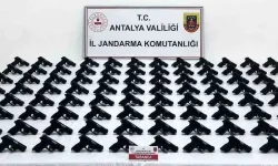 Antalya’da 100 Ruhsatsız Tabanca Ele Geçirildi
