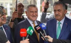 Bakan Bak'tan Fenerbahçe Otobüsü Açıklaması