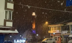 Samsun Ladik’te Mayısta Kar Sürprizi