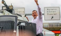 Özgür Özel'den İzmir'de Kritik Meydan Kararı