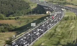 BAYRAM DÖNÜŞÜNDE İSTANBUL'A GİRİŞLERDE TRAFİK YOĞUNLUĞU