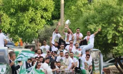 Muğlaspor’un Kutlamalarında Renkli Görüntüler