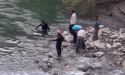 Bitlis'te Dereye Giren Kardeşlerden Biri Yaşamını Yitirdi