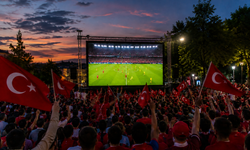 Trabzon'da Milli Maç Heyecanı Dev Ekrana Taşınıyor