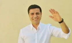 Pervin Buldan, Demirtaş’ın Yeni Fotoğraflarını Paylaştı