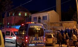 Yatsı Namazında Camide Bıçaklı Saldırı: 2 Kayıp