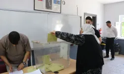Mahallede Muhtarlık Seçimi Yapılıyor