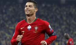 Cristiano Ronaldo Kaç Yaşında? İşte Güncel Yaşı