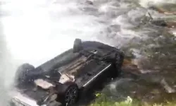 Uzungöl’de Otomobil Şelaleye Düştü