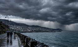 Meteorolojiden Trabzon'a Kuvvetli Yağış Uyarısı