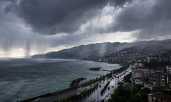 Trabzon İçin Sağanak Yağış Uyarısı Yapıldı