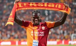 Galatasaray Rafael Leao Transferini Açıkladı