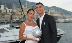 Cristiano Ronaldo Lüks Araçlarını Paylaştı