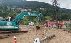 Uzungöl'de Taşan Koşon Deresi İçin Ekipler Sahada