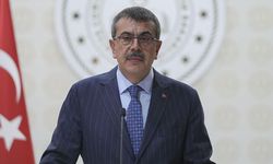 Bakan Tekin Açıkladı: Serbest Kıyafet Neden Kaldırıldı?
