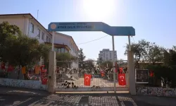 Ayser Çalık Ortaokulu’nda İlk Ders Zili Çalmadı