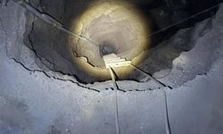 Define Ararken Evin Altında 25 Metreye İndiler