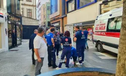 Trabzon’da Sokakta Uyuyan Vatandaş Endişelendirdi