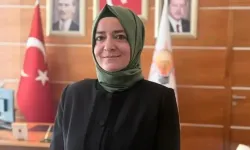 Fatma Betül Sayan Kaya Görevinden Ayrıldı