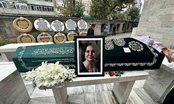 Sanat Dünyası Gülsen Tuncer'e Veda Etti