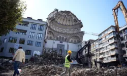 Bahçelievler’de Cami Yıkımı 4 Gündür Sürüyor