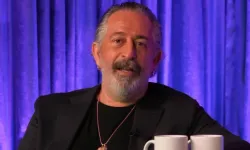 Cem Yılmaz’dan Sanayide Esprili Paylaşım