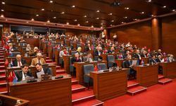 Trabzon’da Dolmuş 40, Otobüs 35 Lira Oldu