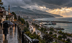Trabzon’da Öğleden Sonra Sağanak Bekleniyor