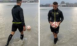 İspanya’da Saha Göle Döndü, Maç Ertelendi