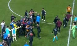Kayserispor 90’da Kazandı, Maç Sonu Saha Karıştı
