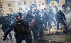 Dünyada Protesto Dalgası: Binlerce Kişi Sokaklarda