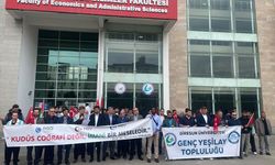 KTÜ’de Gazze İçin Öğrencilerden Protesto