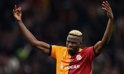 Osimhen Fenerbahçe Derbisinde Cezalı mı?