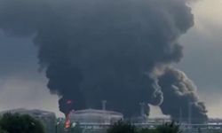 Zelenskiy: Rusya’daki Uhta Rafinerisini Vurduk