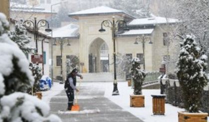 MALATYA - Darende'de kar yağışı etkili oluyor