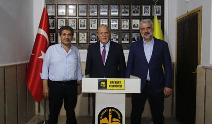 Esenler Belediye Başkanı  Göksu'dan Bayburt Belediye Başkanı  Pekmezci'ye ziyaret
