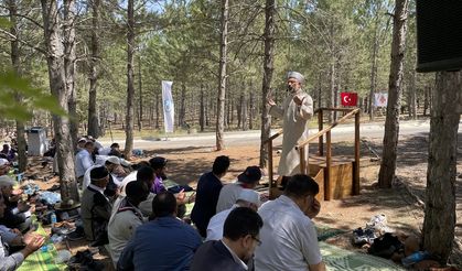 BALIKESİR - Kaçtıktan 25 gün sonra yakalanan kurbanlık ineği "Ahbap" satın aldı