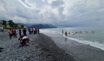 Artvin'de denize giren kişi boğuldu