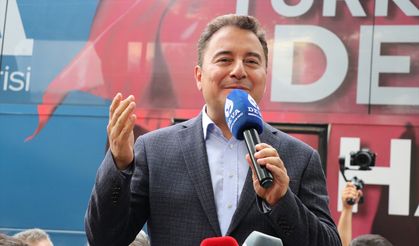 DENİZLİ - DEVA Partisi Genel Başkanı Babacan, vatandaşlarla bir araya geldi