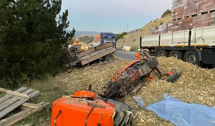 Kastamonu'da otobüs ile traktör çarpıştı, 1 kişi öldü, 9 kişi yaralandı