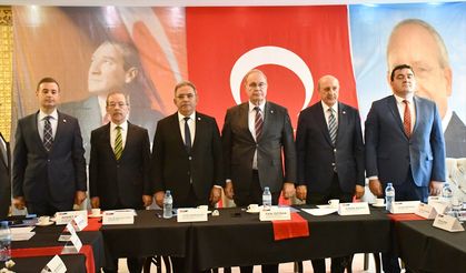SİVAS - CHP Ekonomi Masası heyeti, iş dünyasının temsilcileriyle bir araya geldi