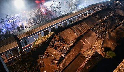 Yunanistan'da tren kazası: 36 kişi hayatını kaybetti