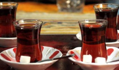 Trabzon Belediyesi çay fiyatlarını 3 liraya düşürdü