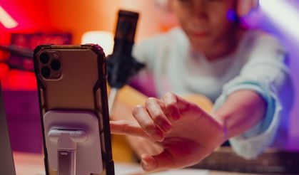 Influencer Etkileşim Oranları 2025: YouTube, TikTok ve Instagram Karşılaştırması