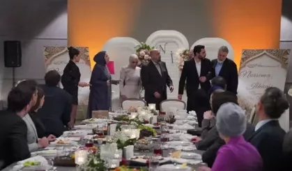 Kızılcık Şerbeti'nde Yönetmen Değişikliği: Ketche Ayrıldı, Yerine Aydın Bulut Geldi