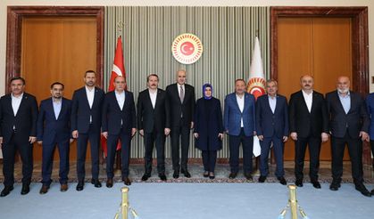 Numan Kurtulmuş: “Yeni Anayasa Bu Parlamentonun Boynunun Borcu”