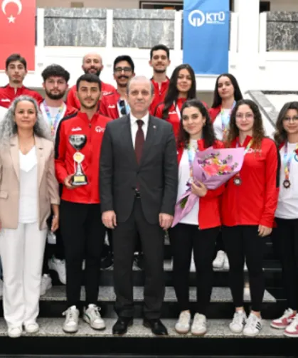KTÜ Rektörü, Türkiye İkincisi Ekibi Makamında Kabul Etti