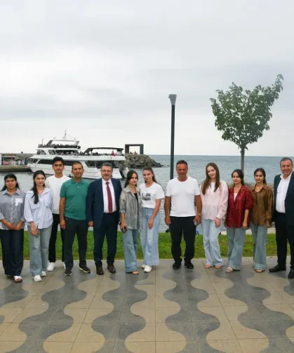 Başkan Genç, Buharalı Tıp Öğrencileriyle Trabzon’da Buluştu